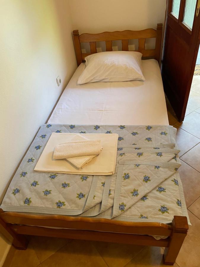 Apartmani Ivana Tivat Exteriér fotografie