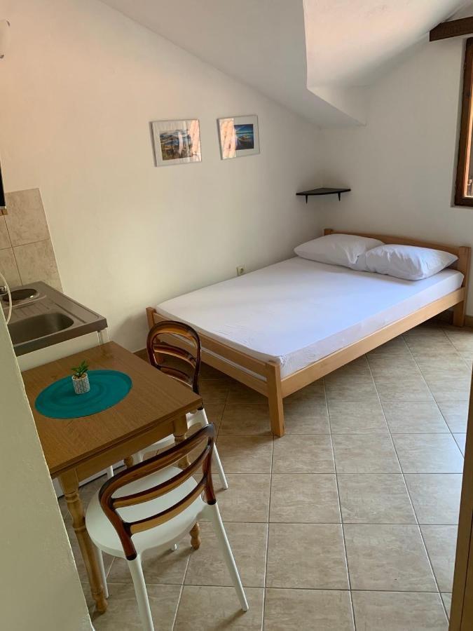 Apartmani Ivana Tivat Exteriér fotografie