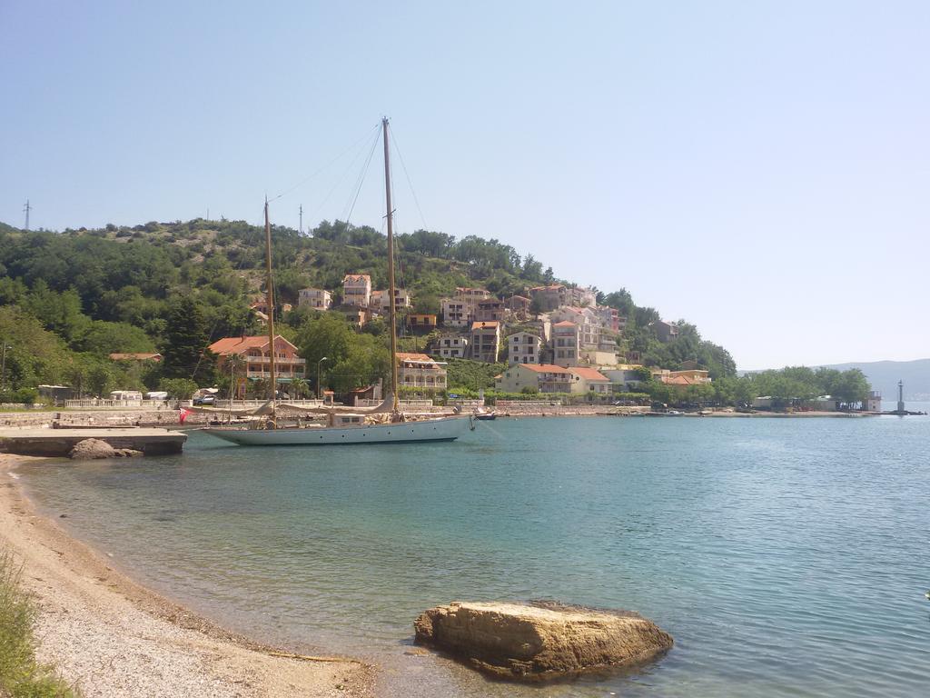 Apartmani Ivana Tivat Exteriér fotografie
