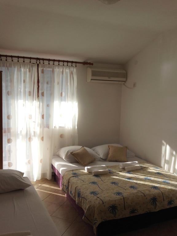 Apartmani Ivana Tivat Exteriér fotografie