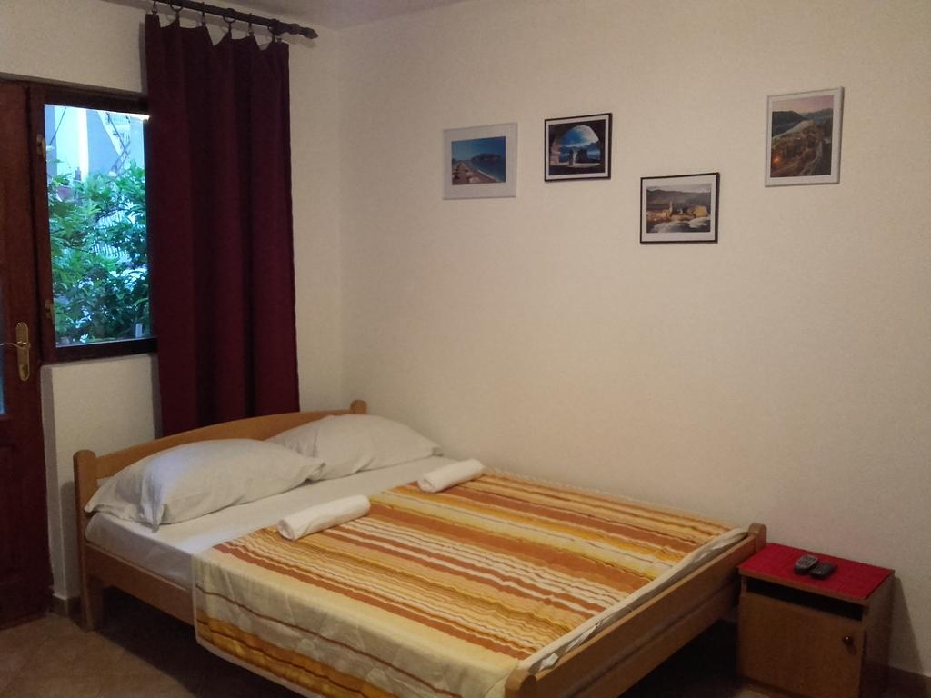 Apartmani Ivana Tivat Exteriér fotografie